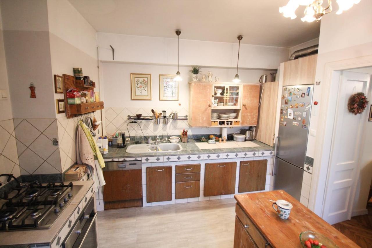 Kordeckiego 6 Apartments Krakow Luaran gambar