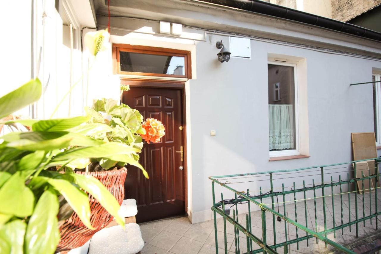 Kordeckiego 6 Apartments Krakow Luaran gambar